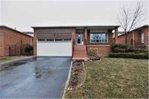 27 Moffatt Ave, Brampton