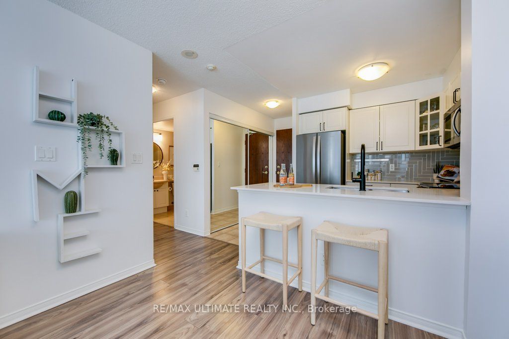 Listing W6044008 - Large Photo # 10
