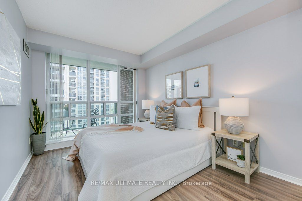 Listing W6044008 - Large Photo # 15