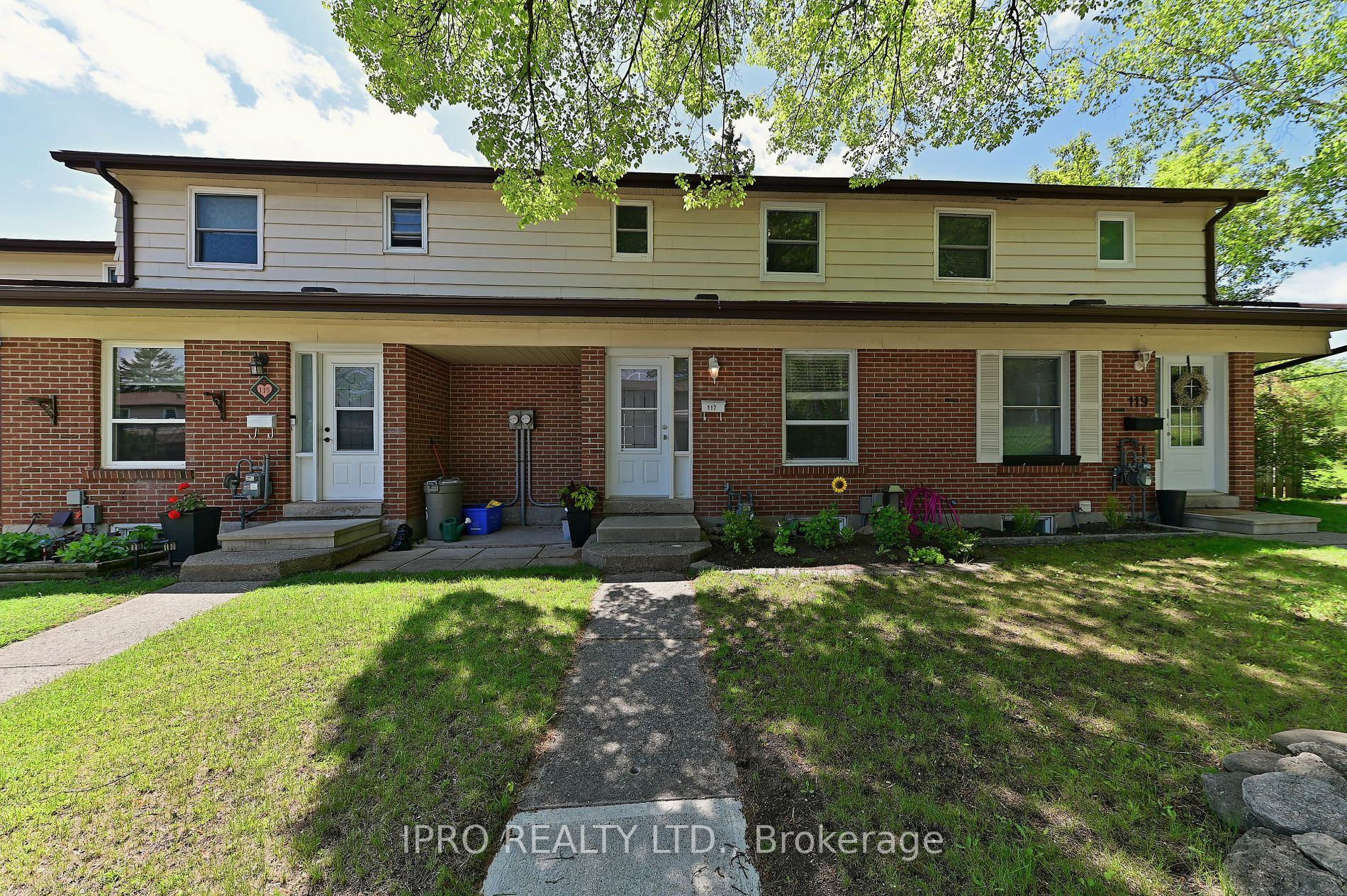 Listing W6044192 - Large Photo # 1