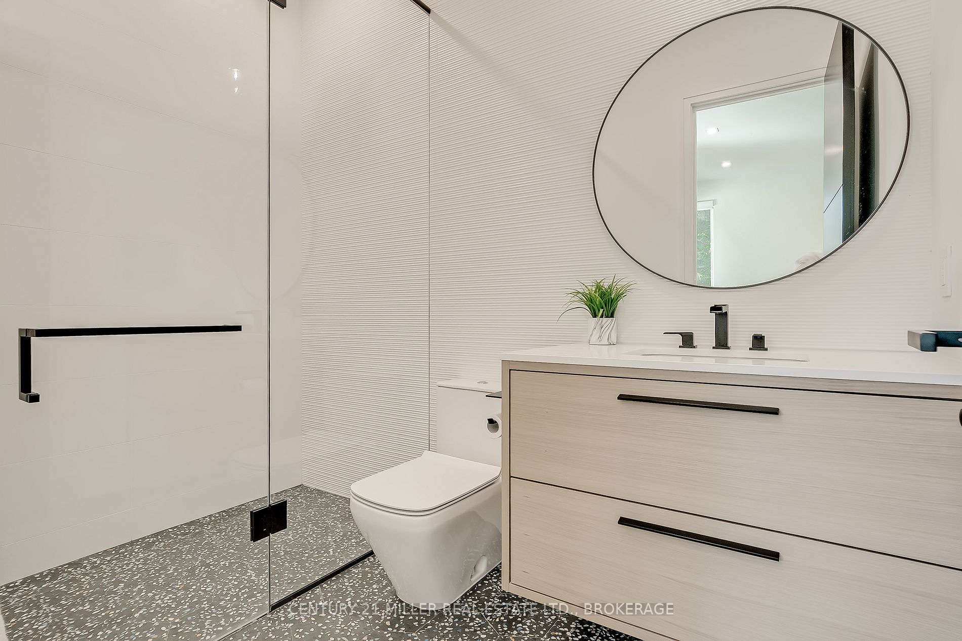 Listing W6044203 - Large Photo # 24