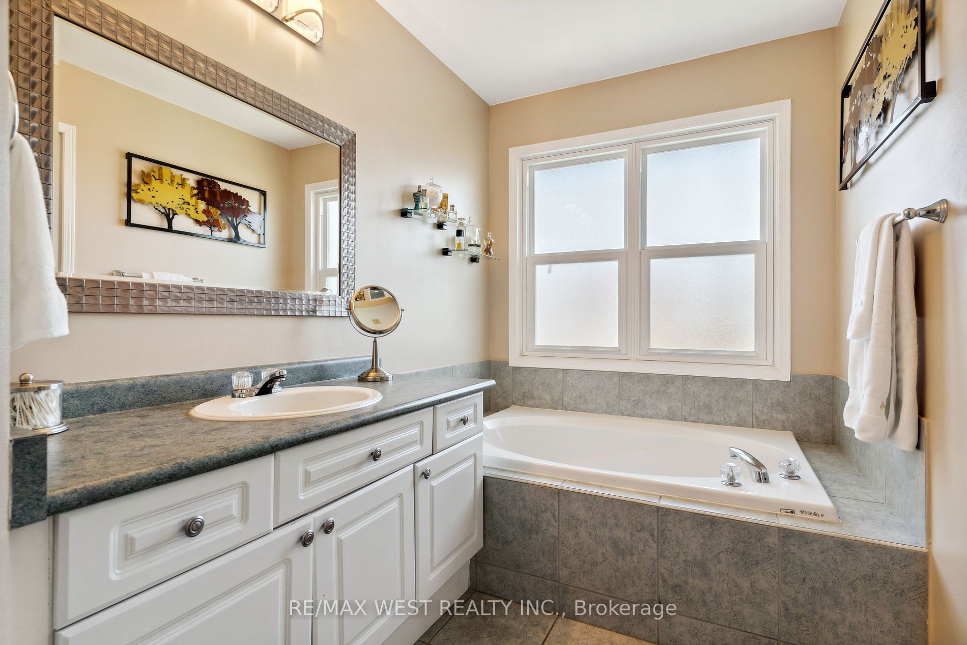 Listing W6044212 - Large Photo # 12