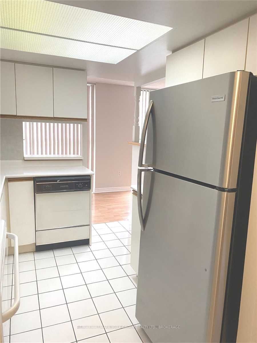 Listing W6044435 - Large Photo # 14