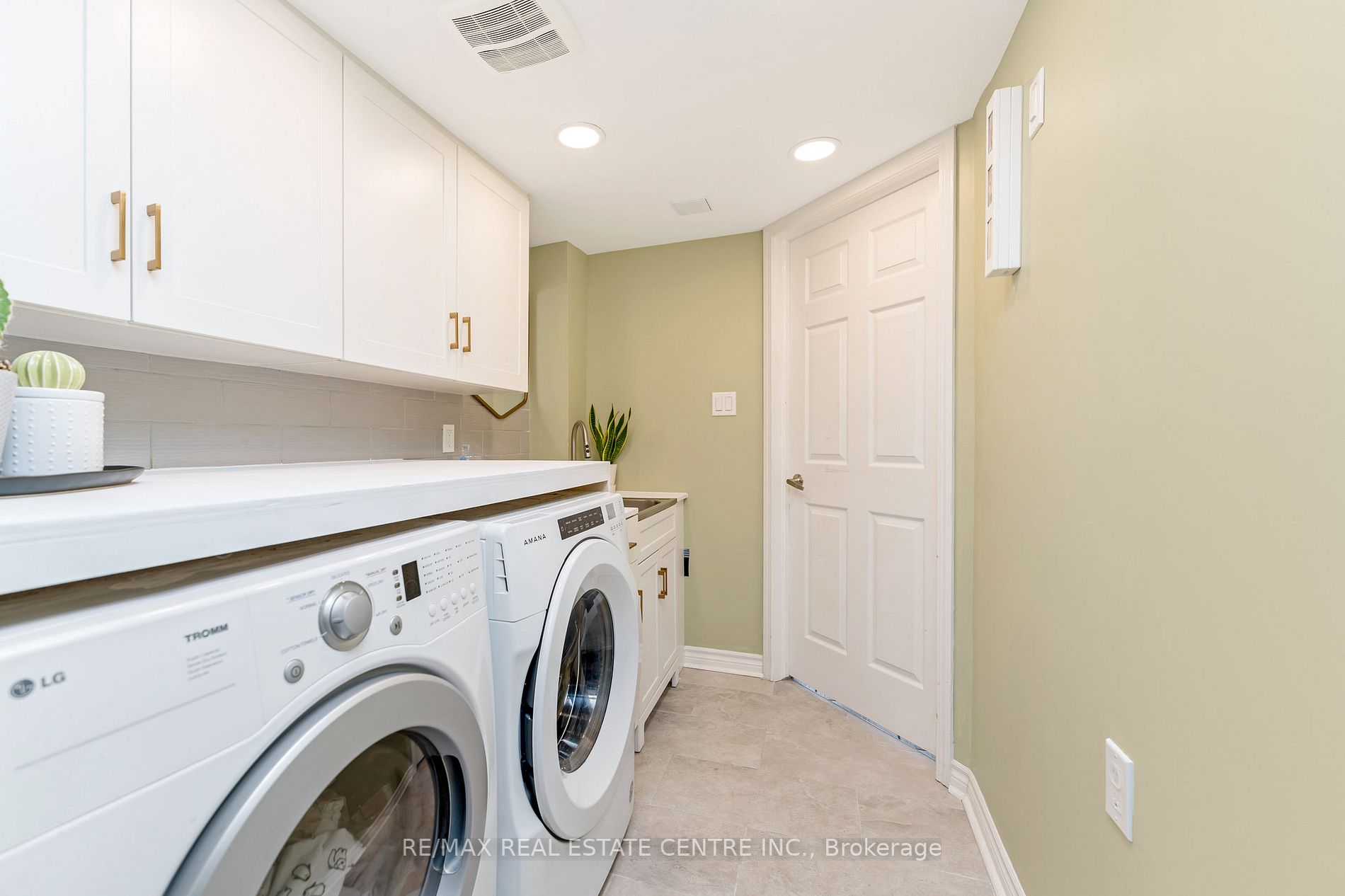 Listing W6044488 - Large Photo # 8