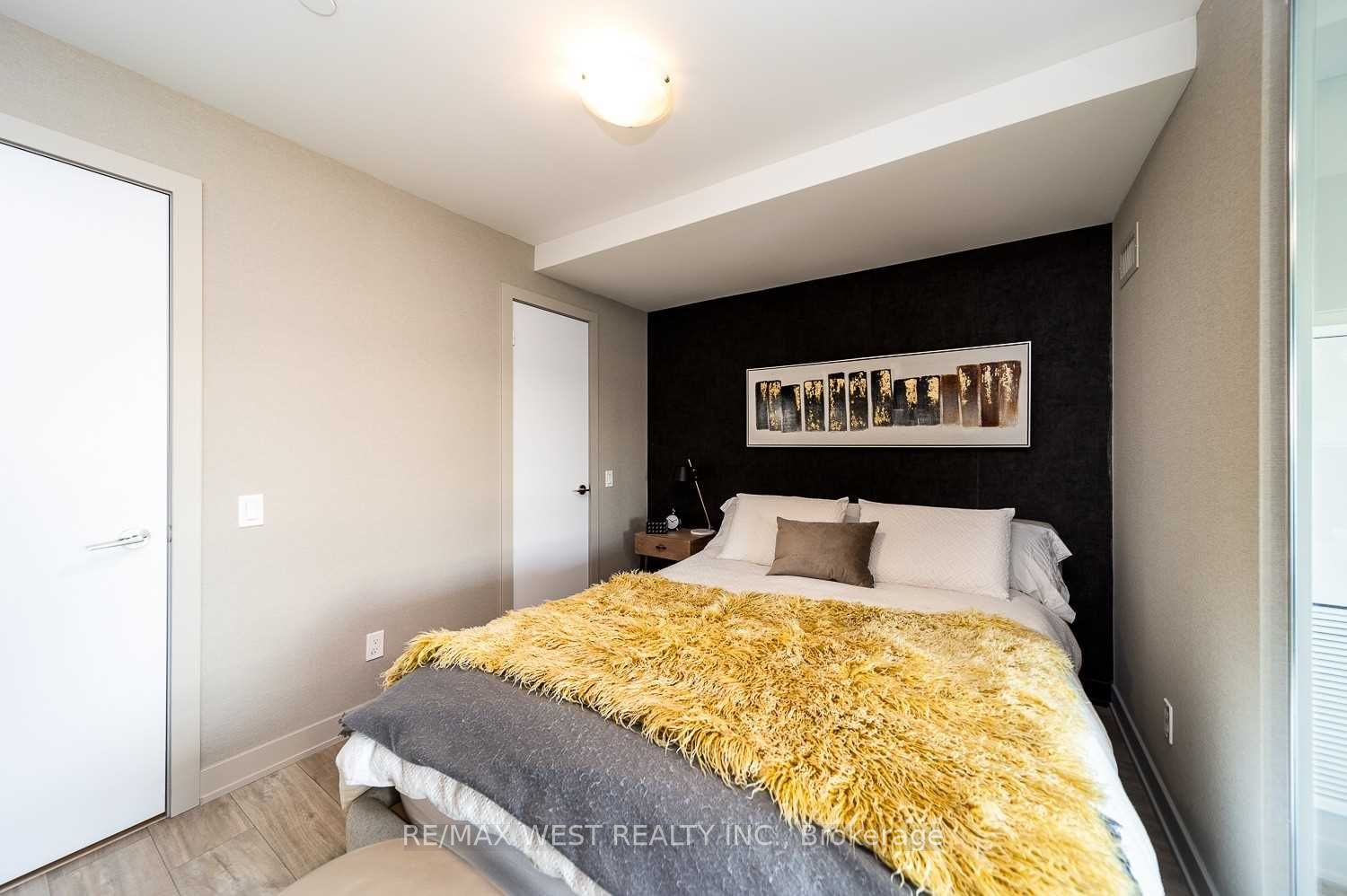 Listing W6044660 - Large Photo # 12