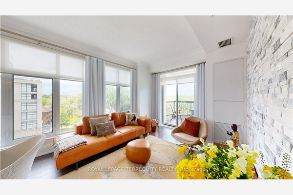 2 Old Mill Dr