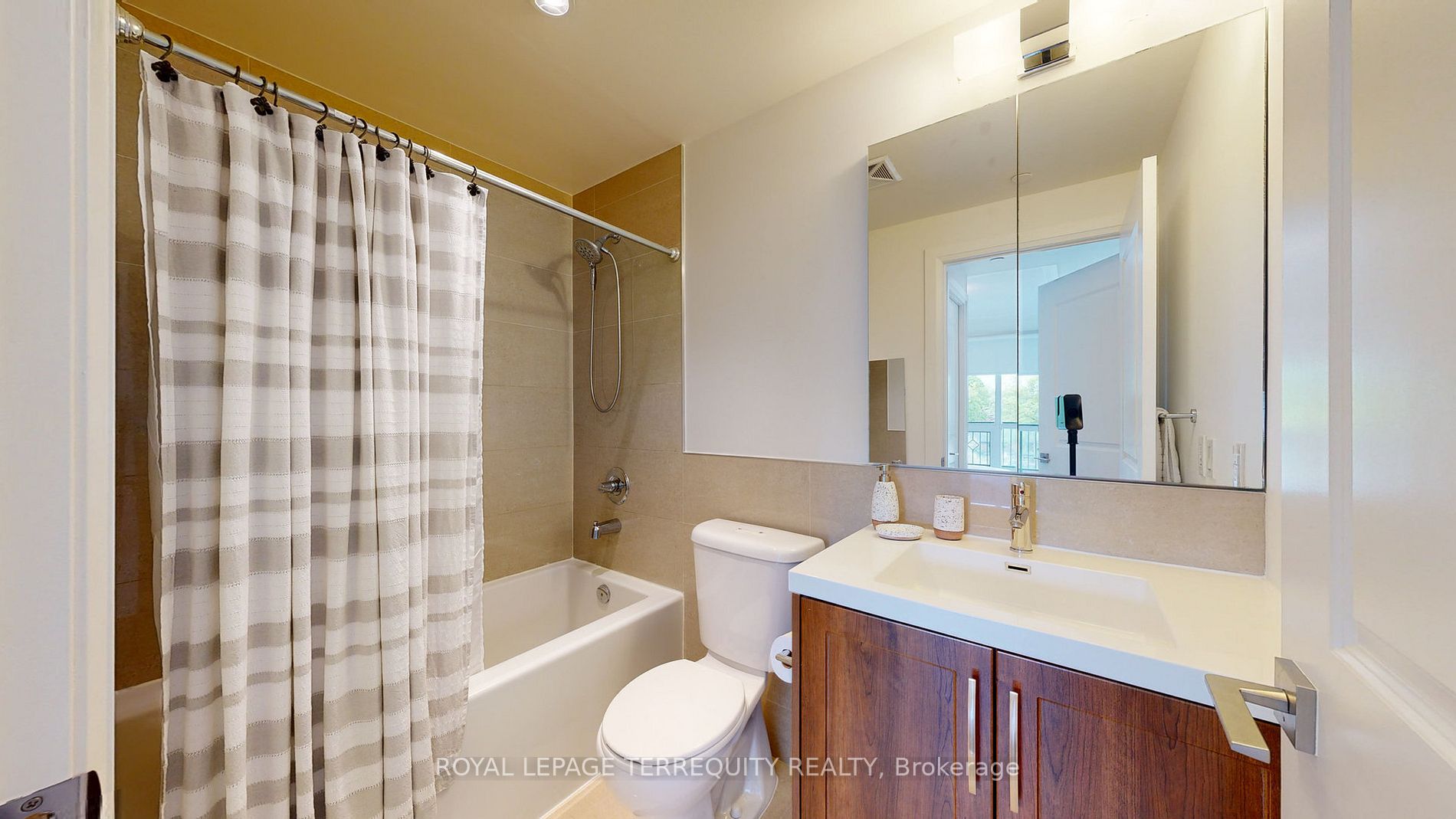 Listing W6044732 - Large Photo # 16
