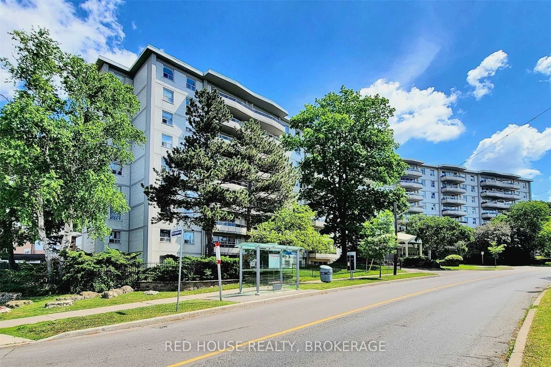 Listing W6044737 - Large Photo # 1