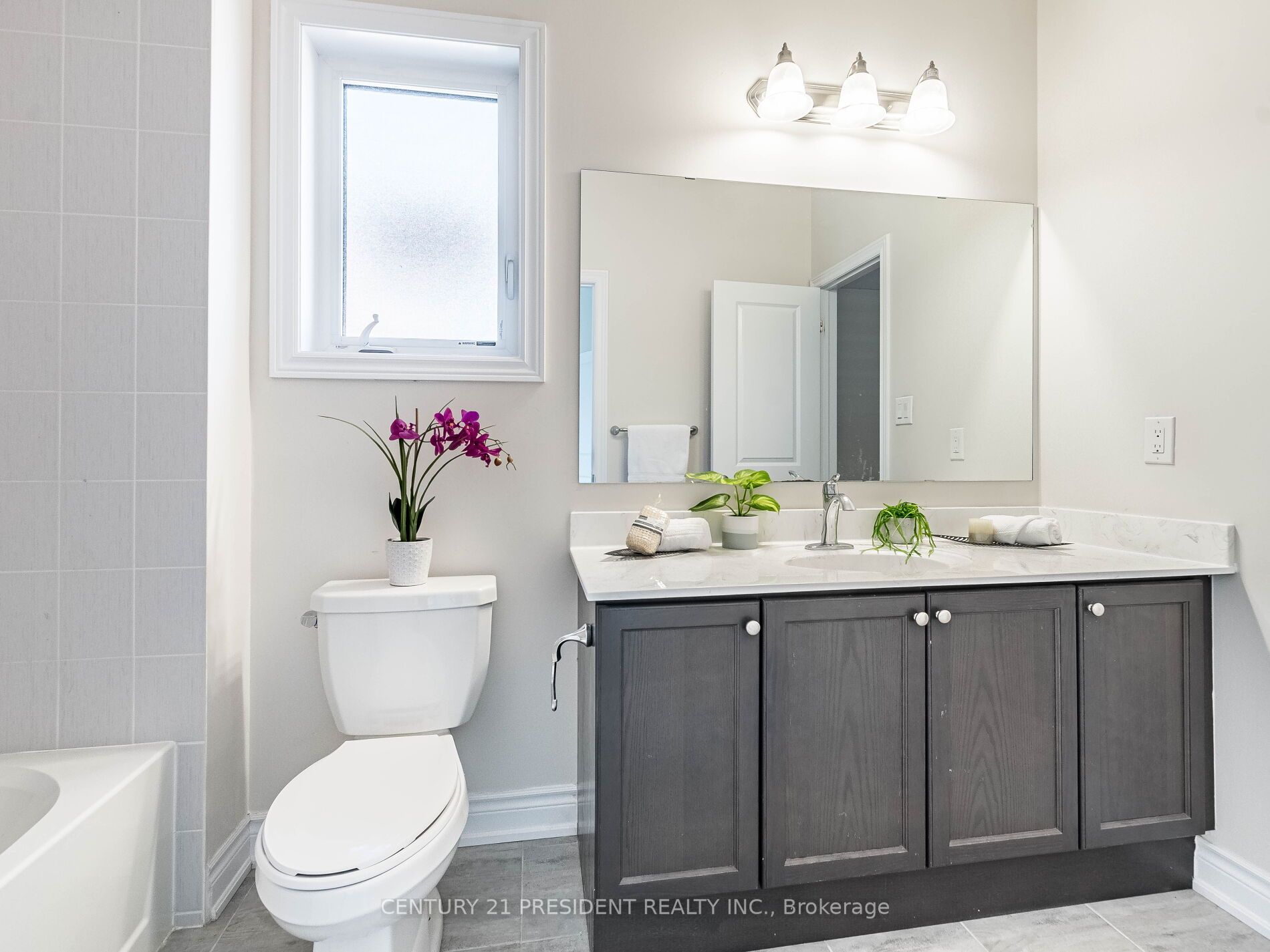 Listing W6044960 - Large Photo # 27