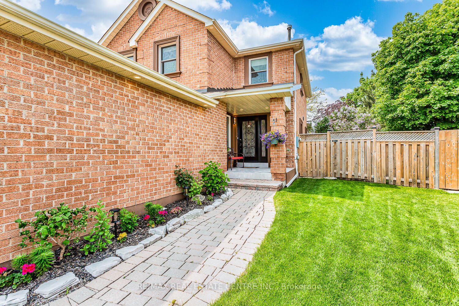 Listing W6045028 - Large Photo # 2