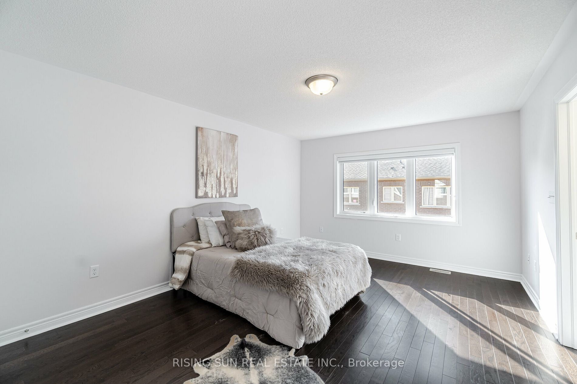 43 Benhurst Crescent
