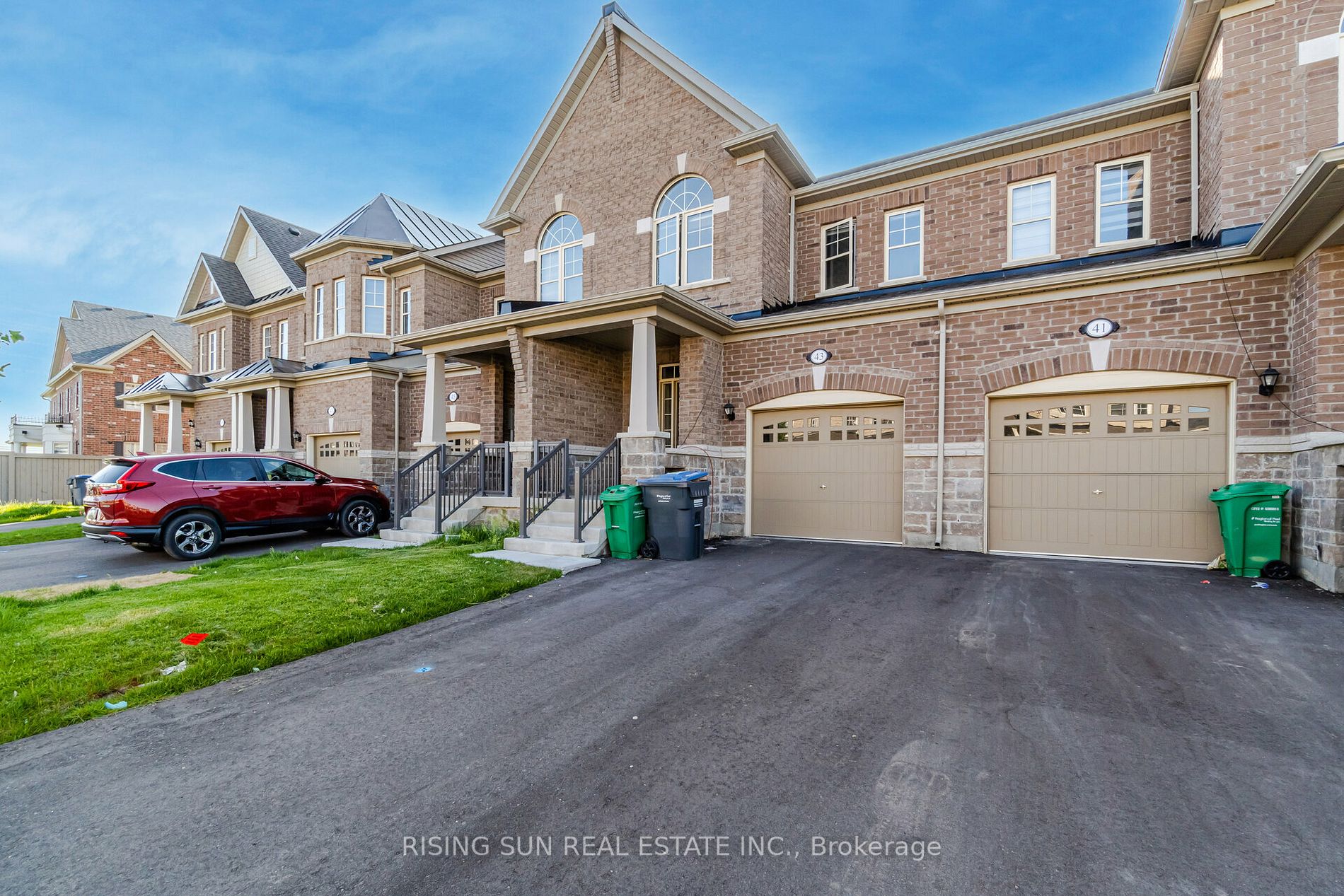 43 Benhurst Crescent