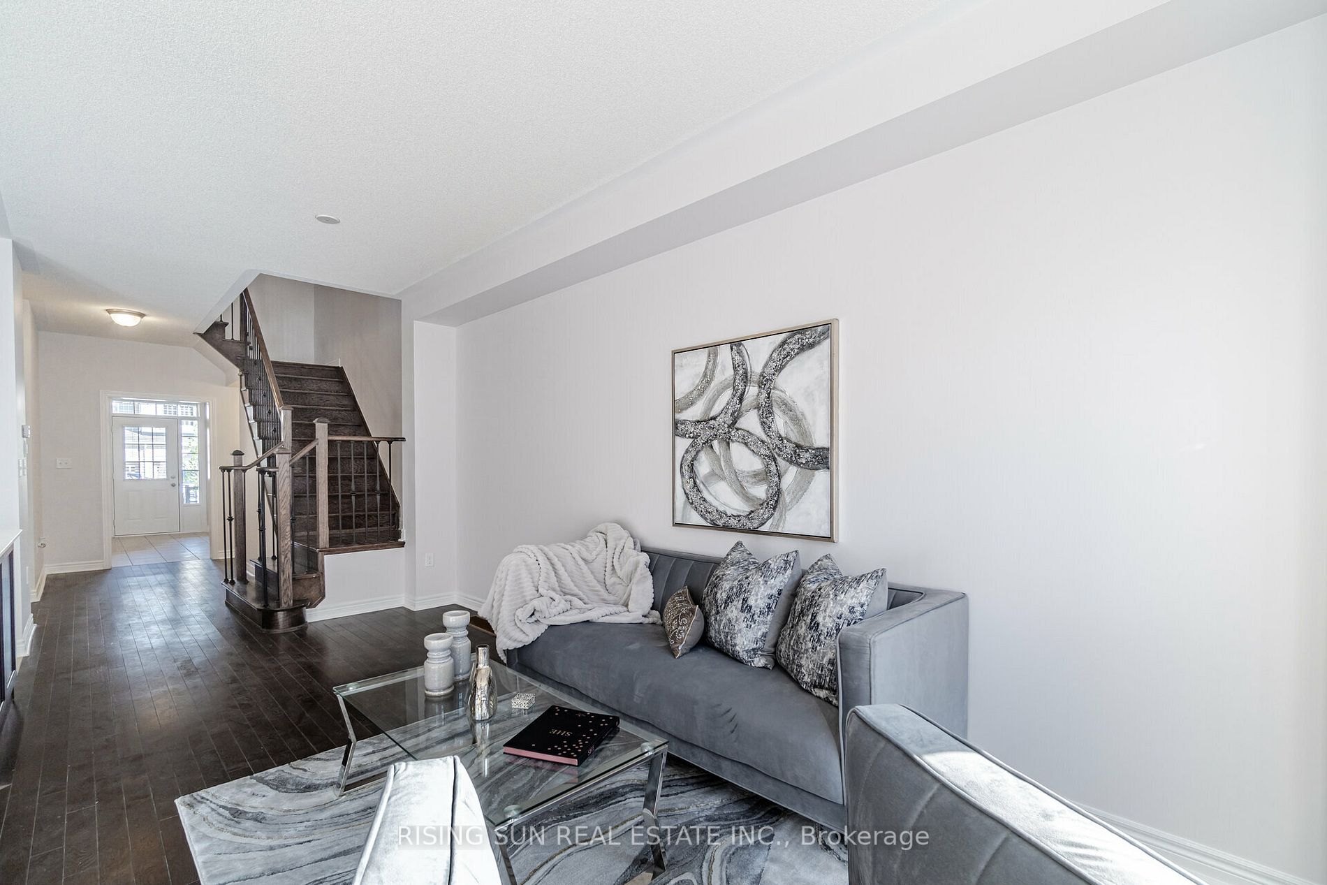 43 Benhurst Crescent