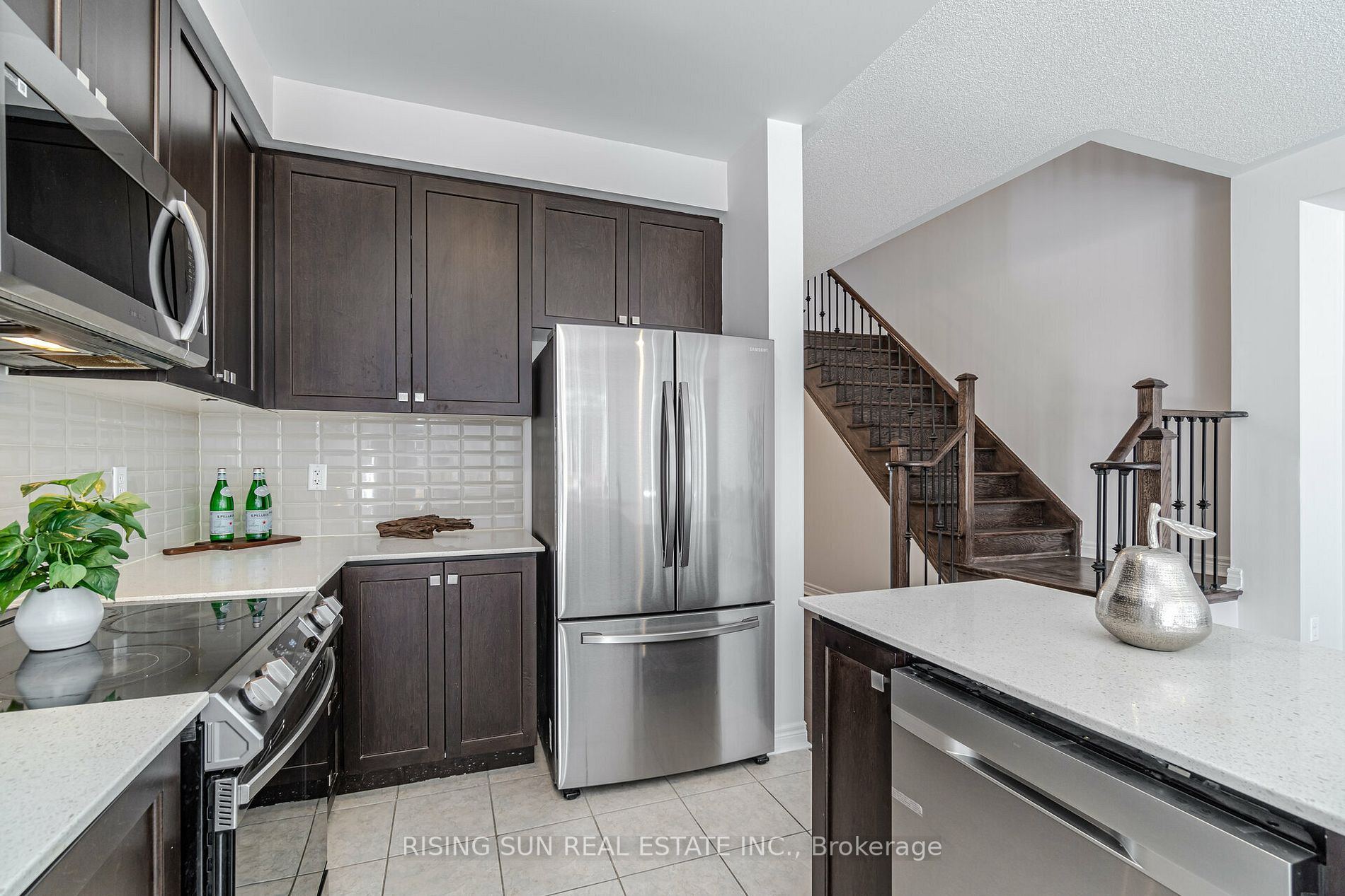 43 Benhurst Crescent
