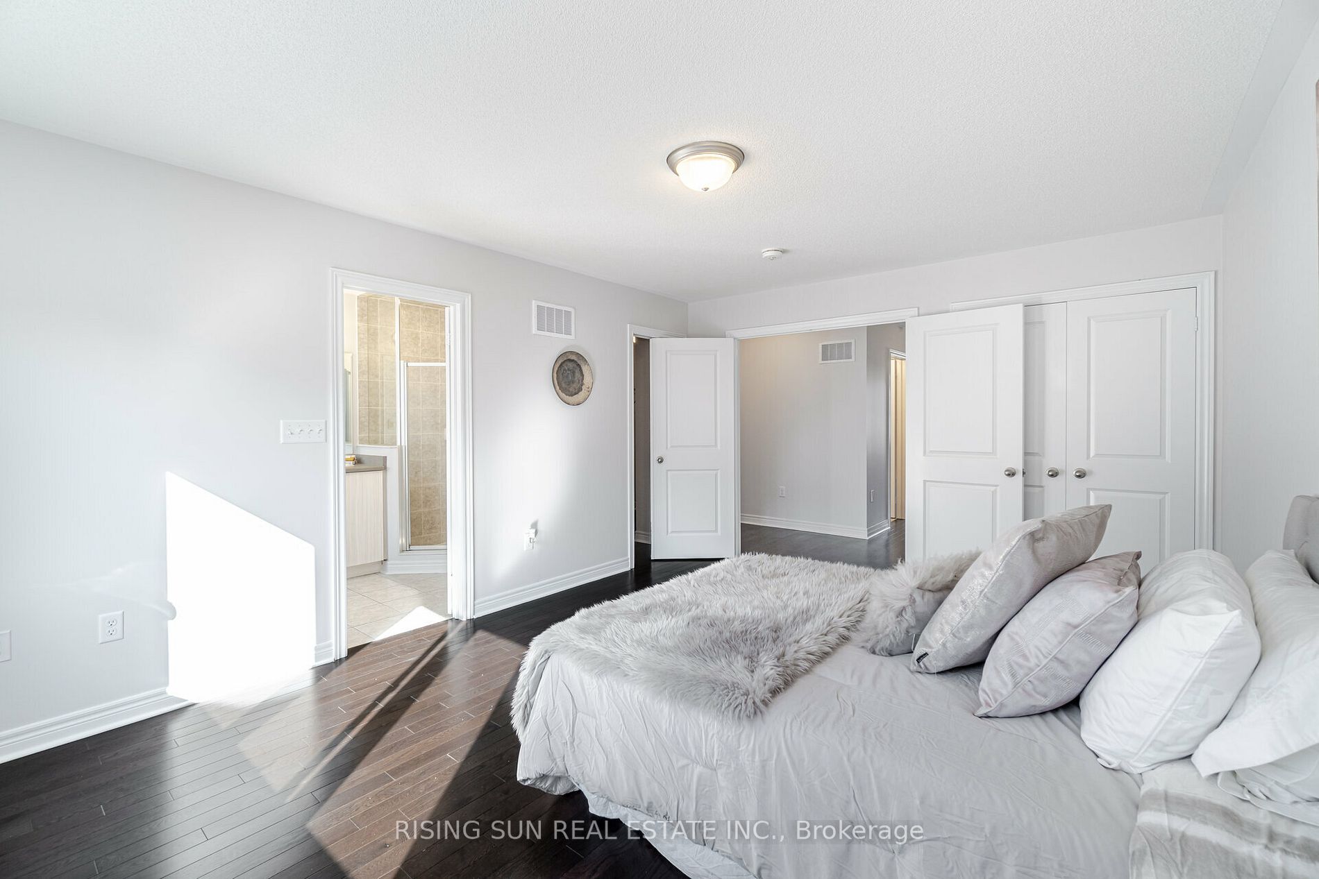 43 Benhurst Crescent