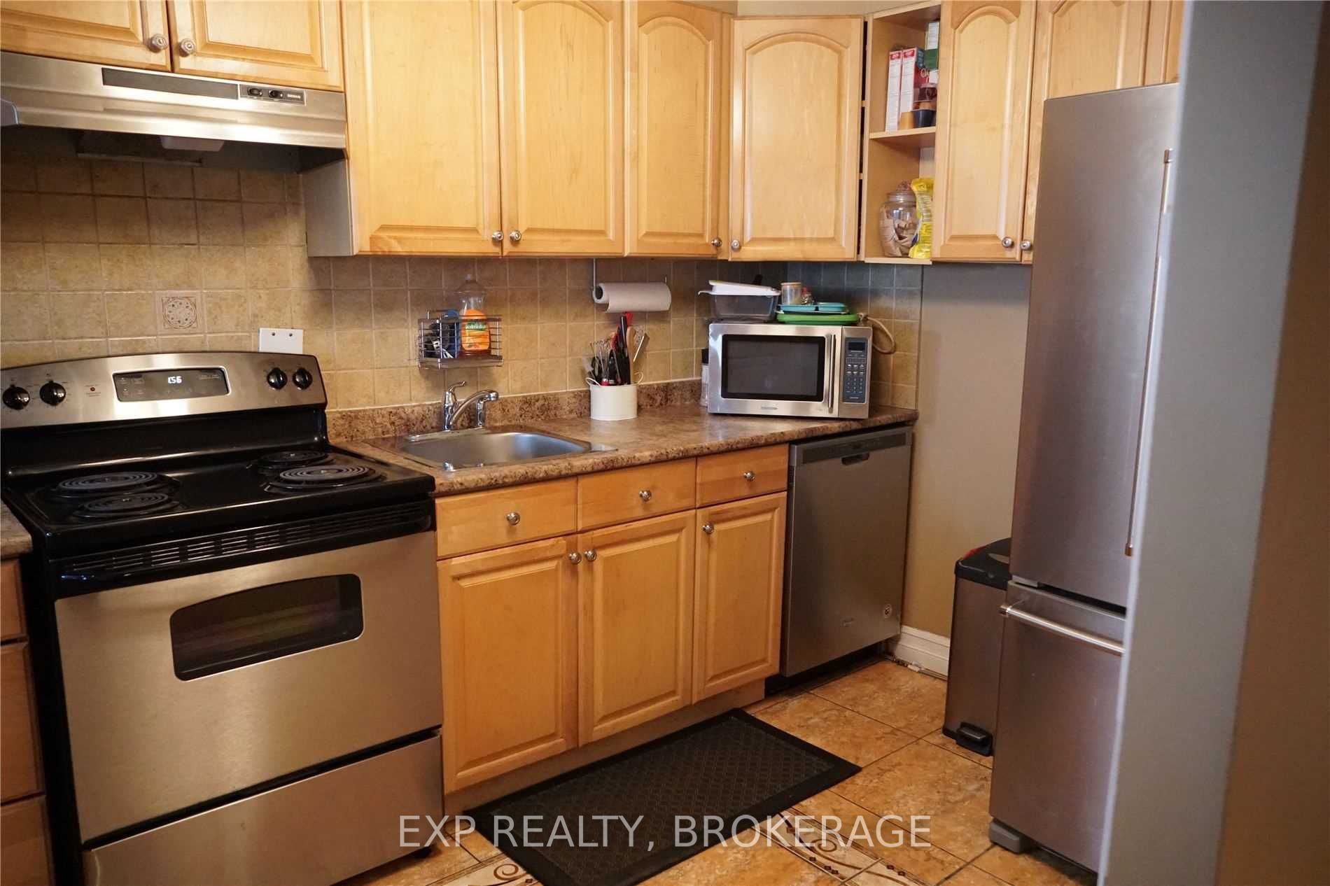 10 Martha Eaton Way, #1111