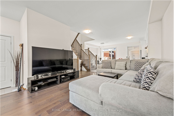 70 Pearman Cres, Brampton