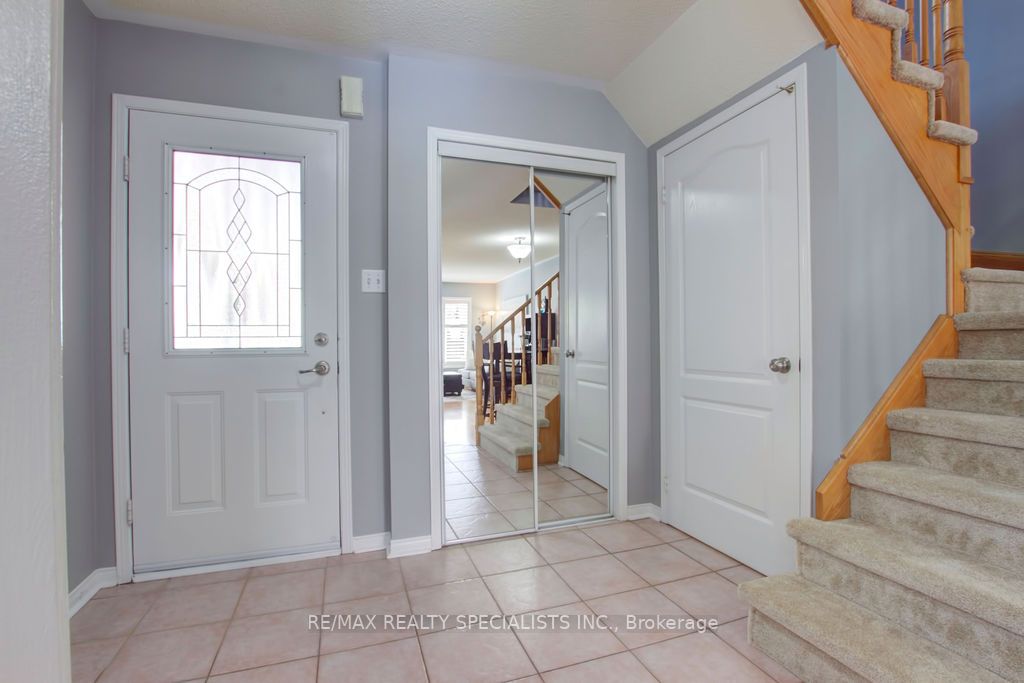 Listing W6045712 - Large Photo # 2