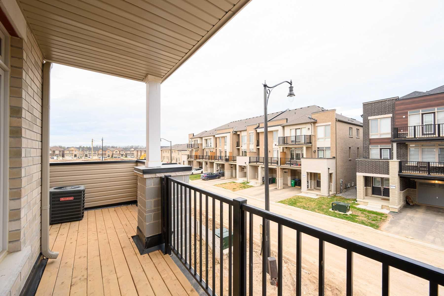 14 Arrowview Drive