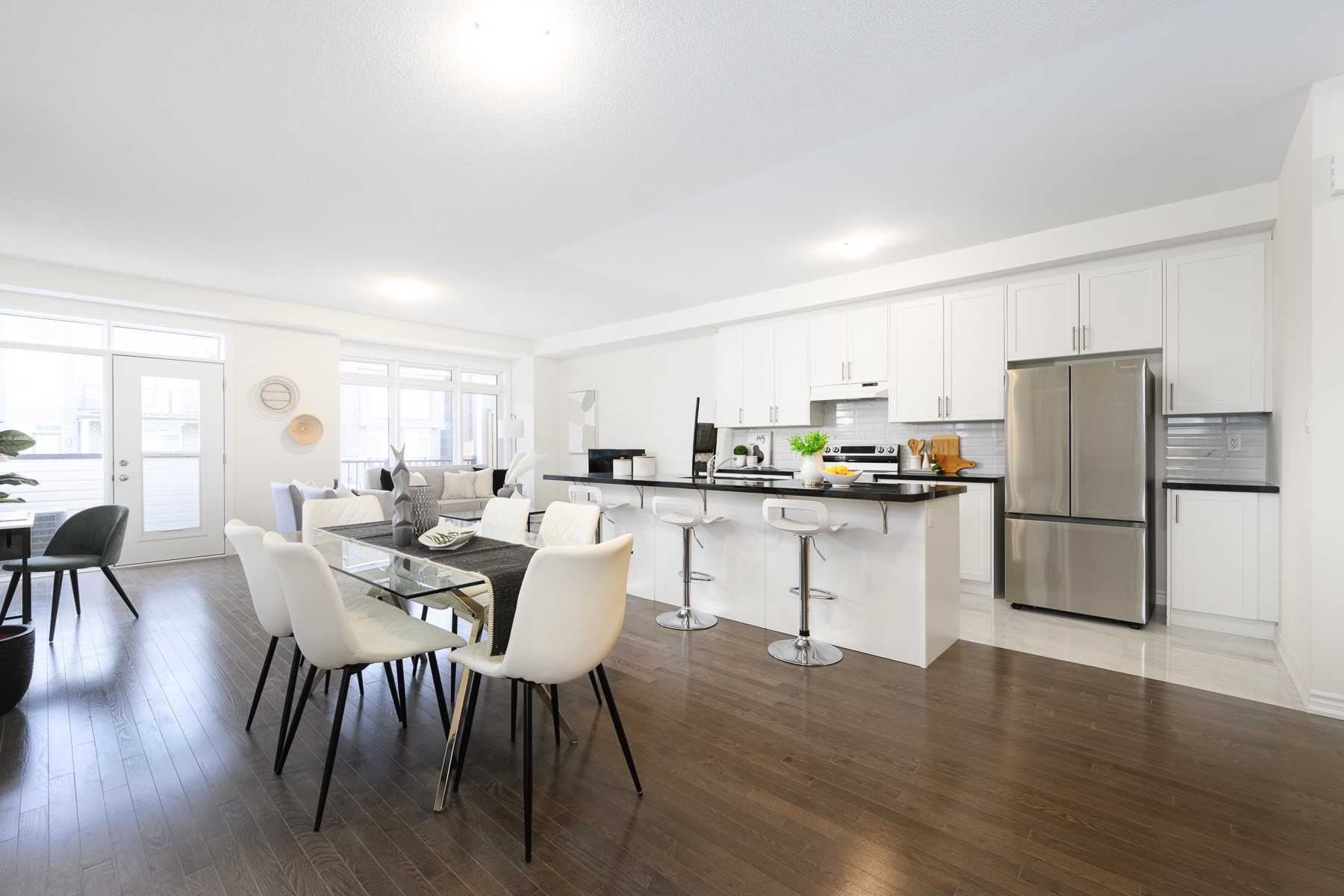 14 Arrowview Drive