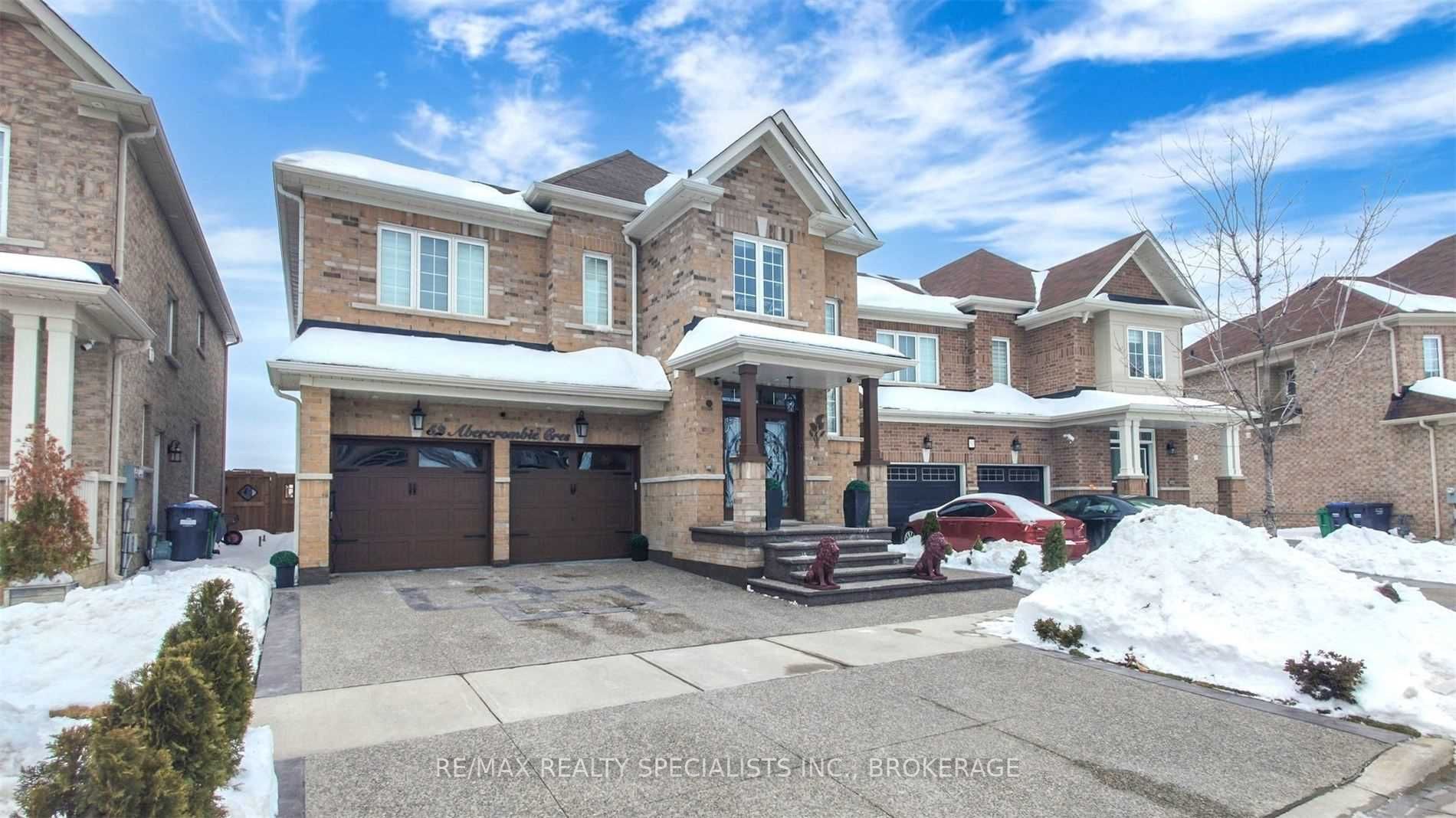 52 Abercrombie Crescent
