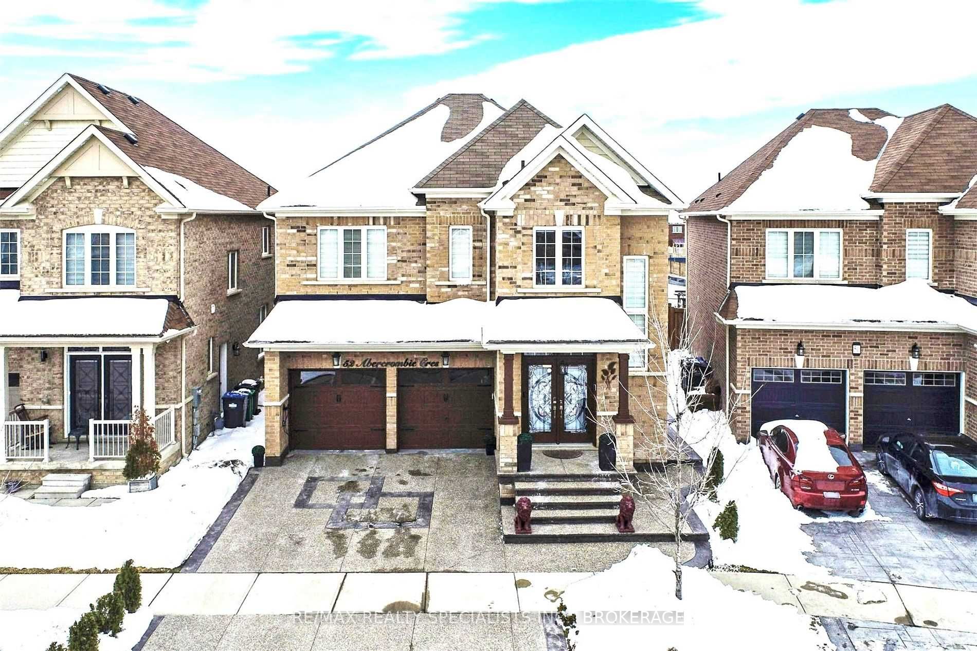 52 Abercrombie Crescent