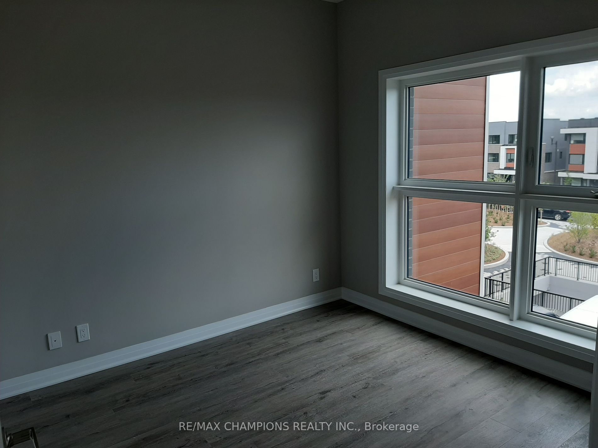Listing W6045936 - Large Photo # 12