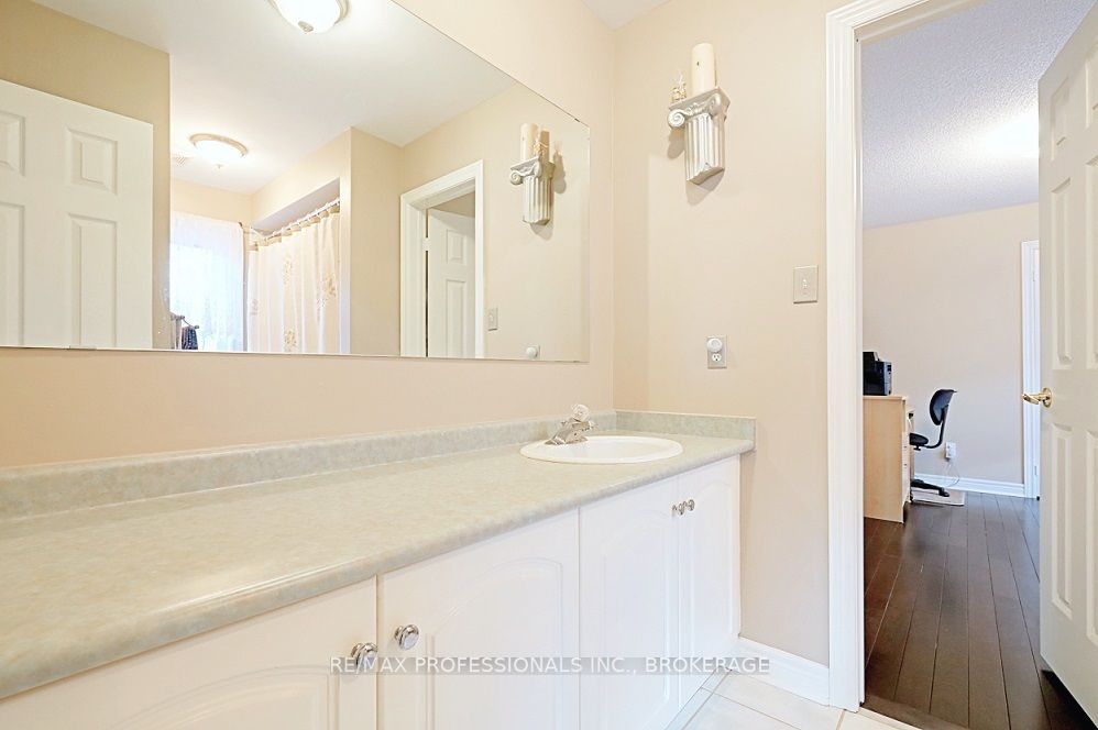 Listing W6045965 - Large Photo # 32