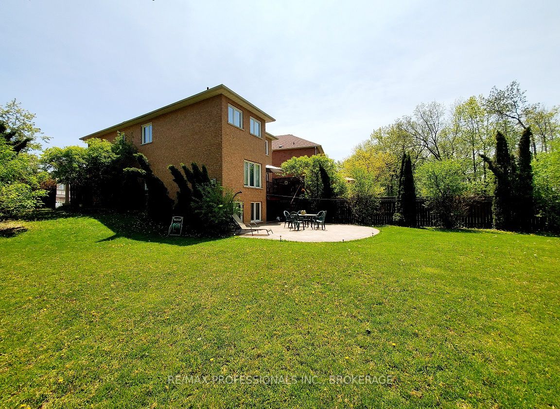 Listing W6045965 - Large Photo # 3
