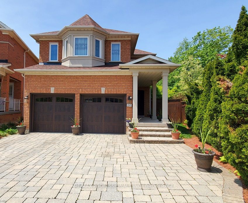 Listing W6045965 - Large Photo # 1