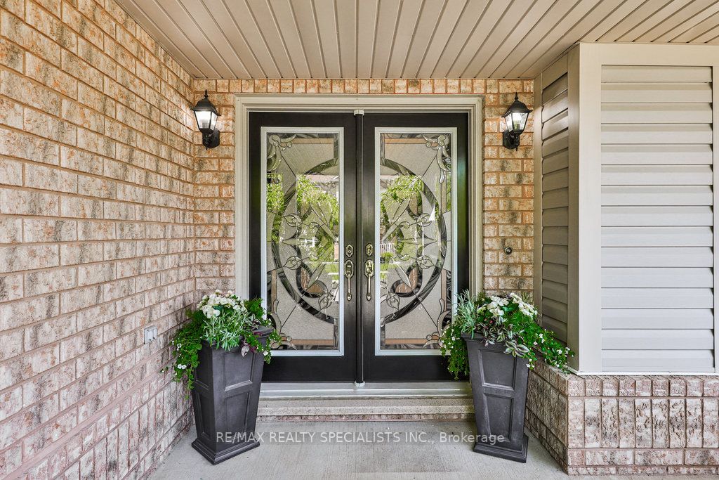 Listing W6046076 - Large Photo # 4