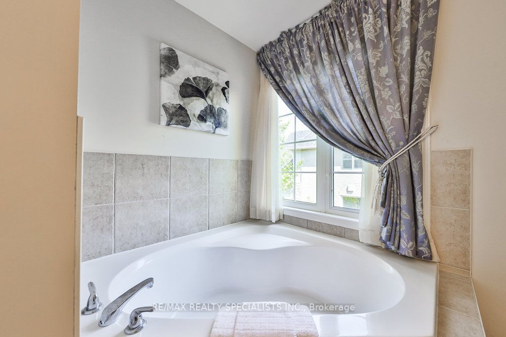 Listing W6046076 - Large Photo # 21