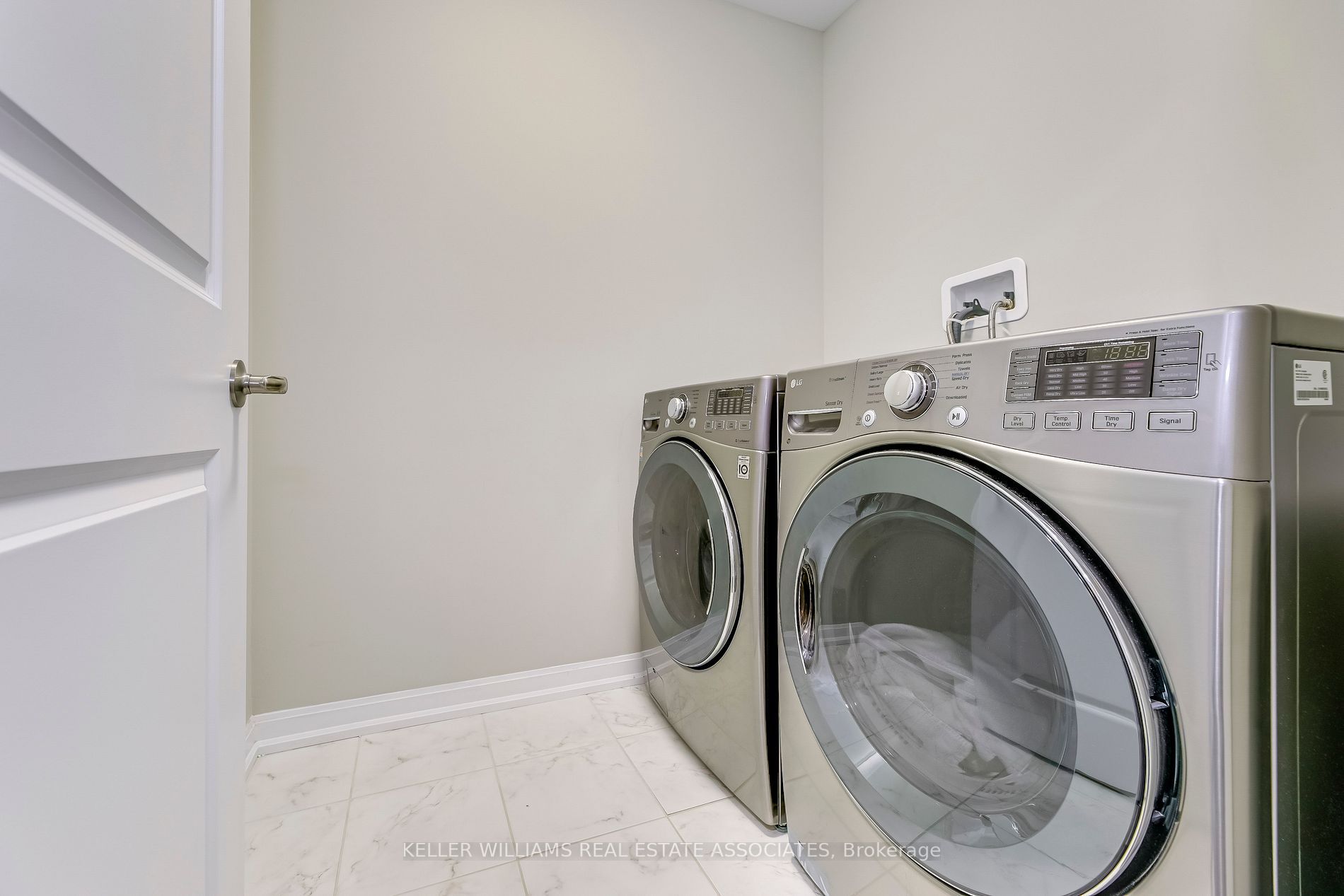 Listing W6046084 - Large Photo # 28
