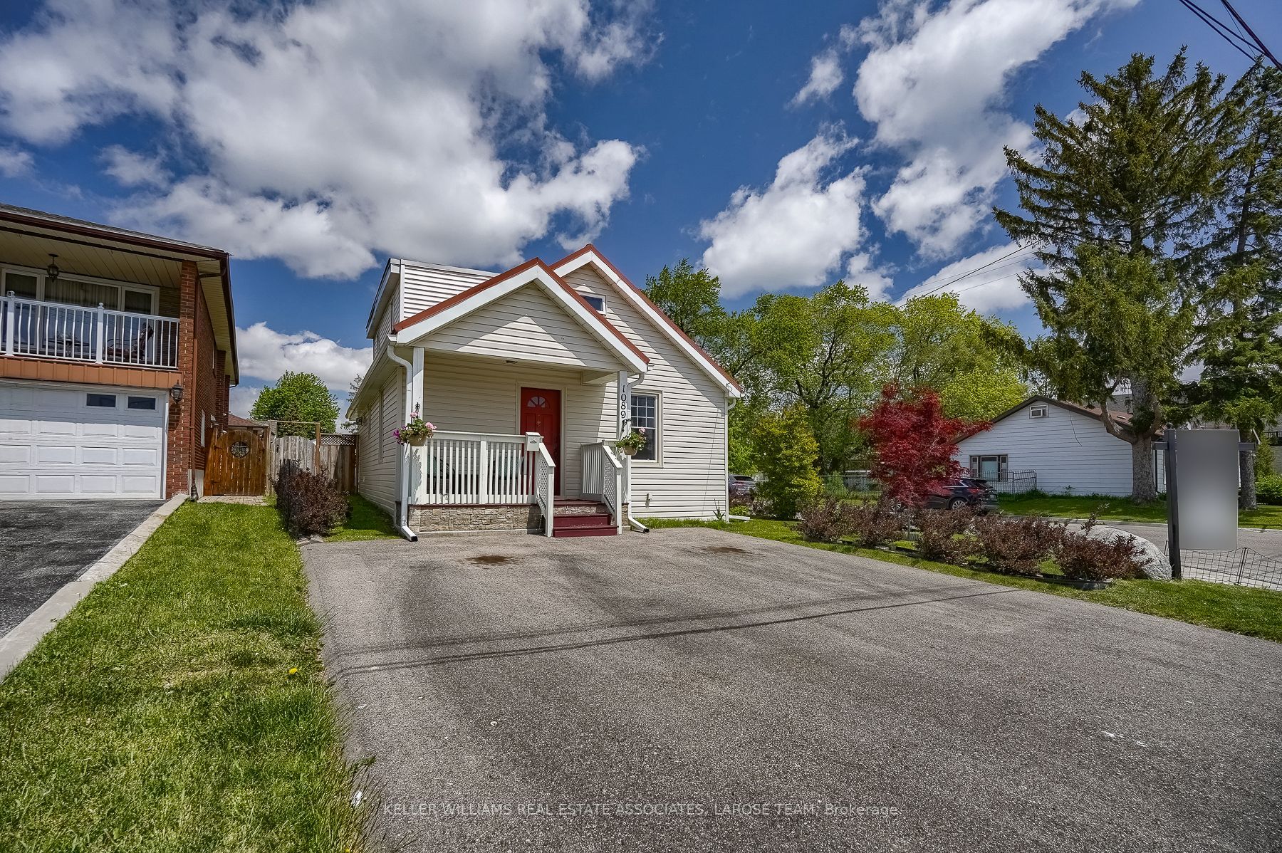 Listing W6046140 - Large Photo # 1