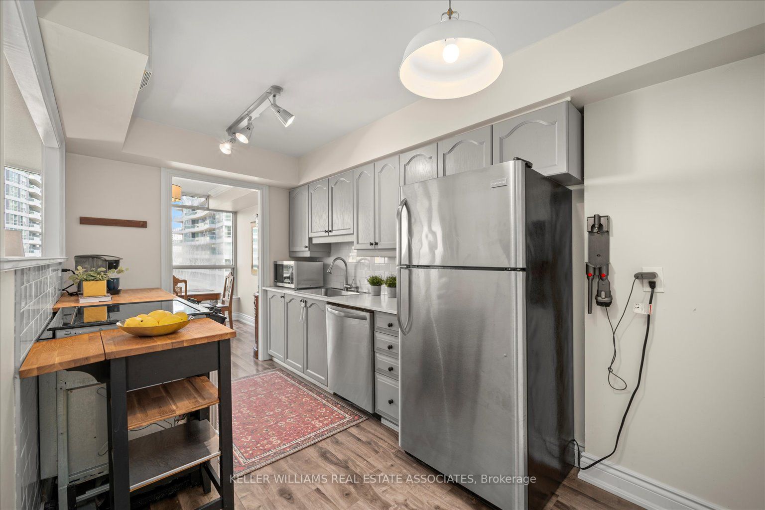 Listing W6046176 - Large Photo # 12