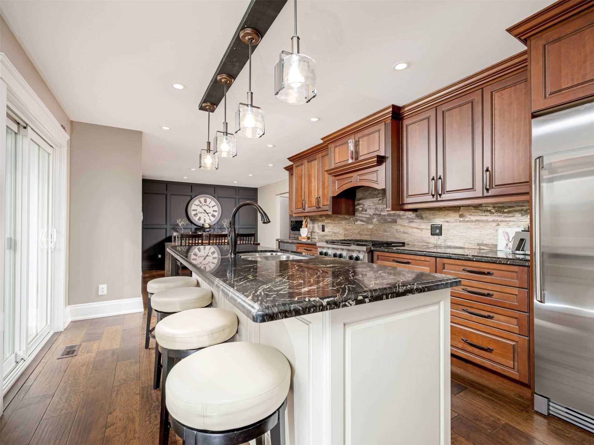 17 Glen Crescent Drive
