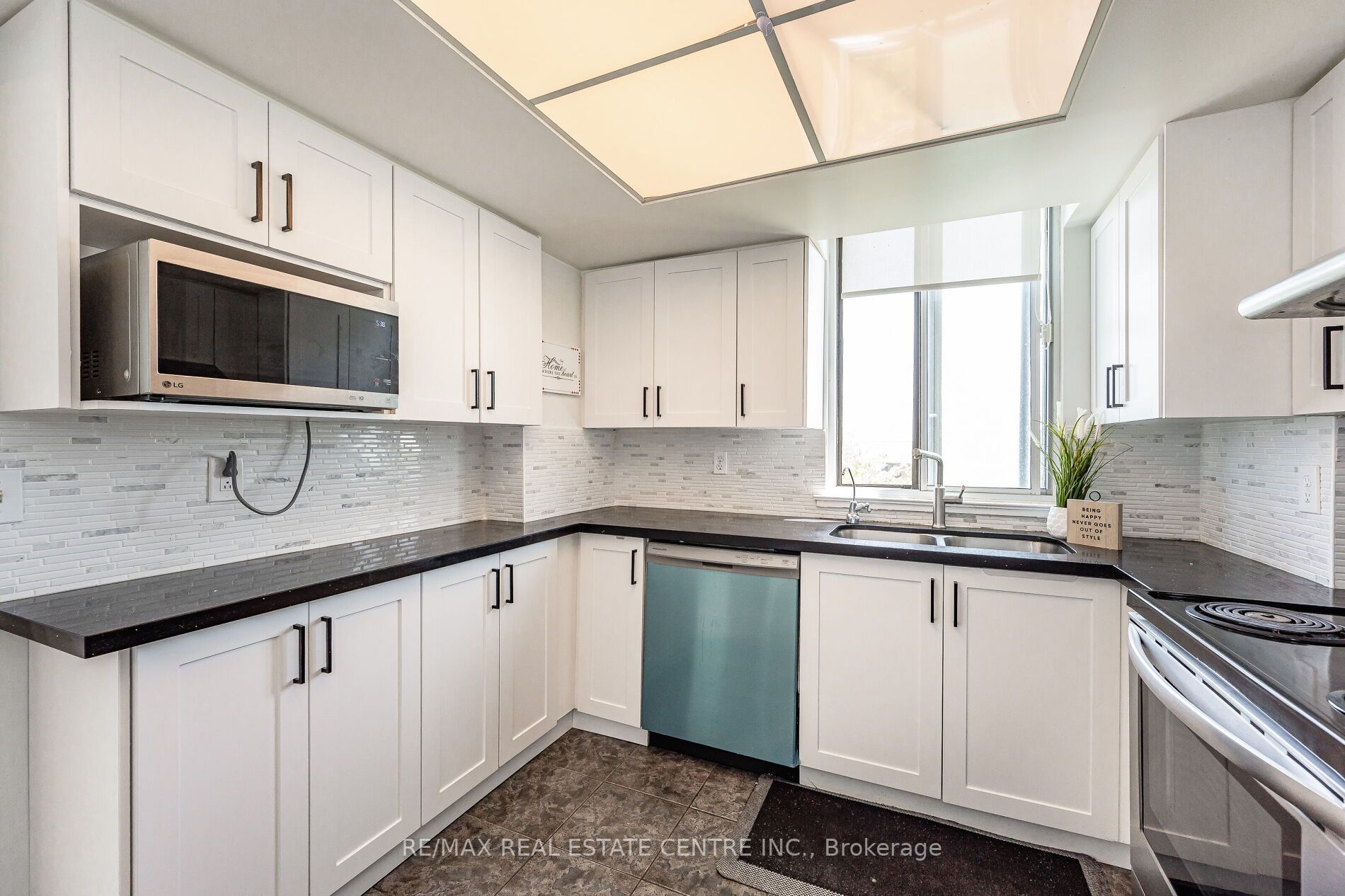 Listing W6046352 - Large Photo # 6