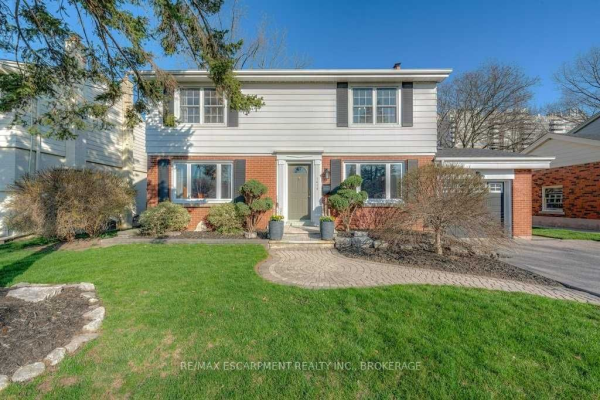 1419 Olga Dr, Burlington