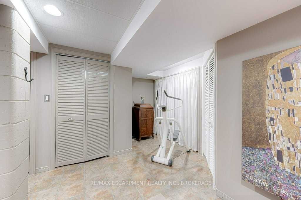 Listing W6046381 - Large Photo # 33