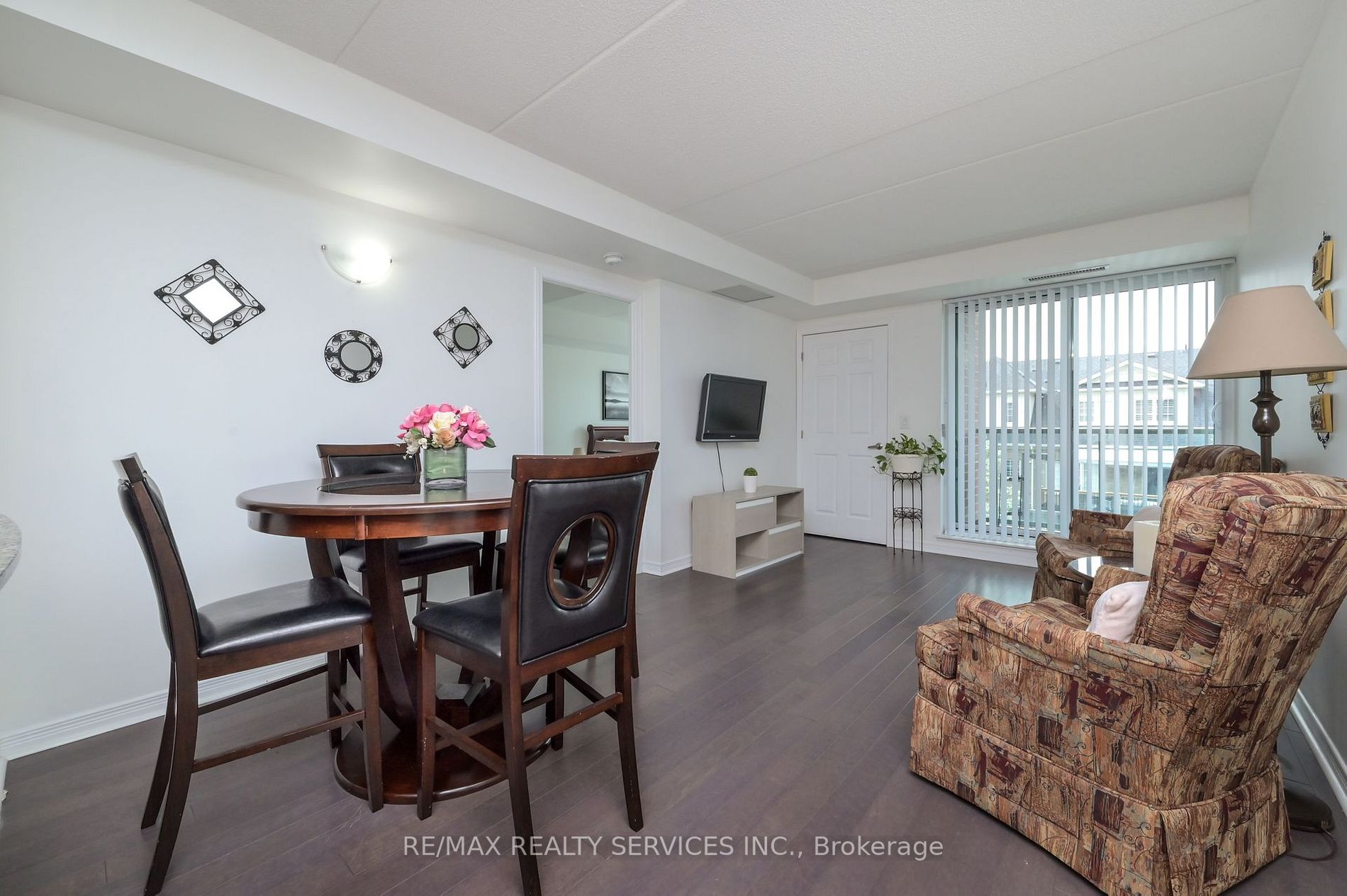 Listing W6046400 - Large Photo # 9