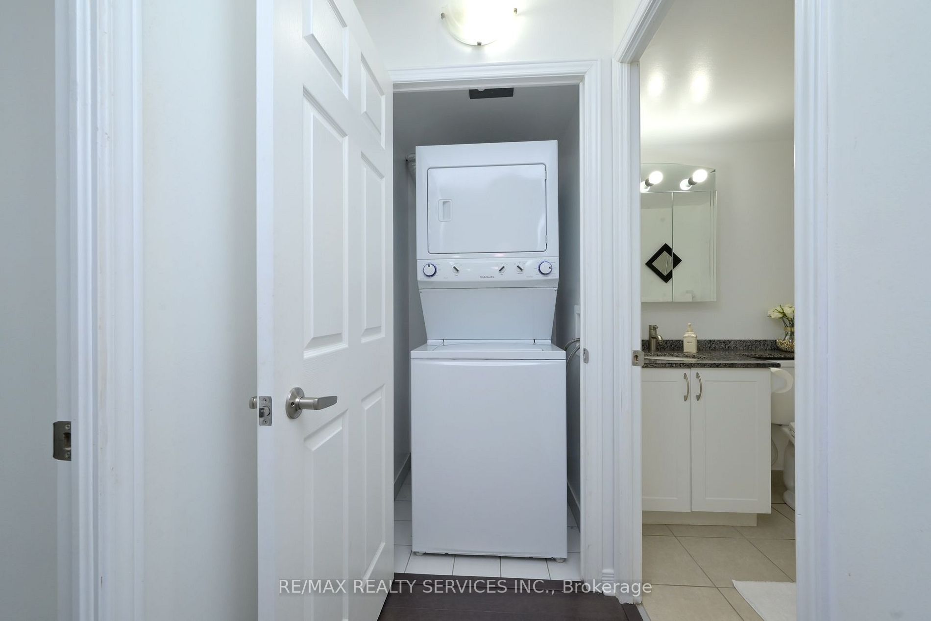 Listing W6046400 - Large Photo # 20