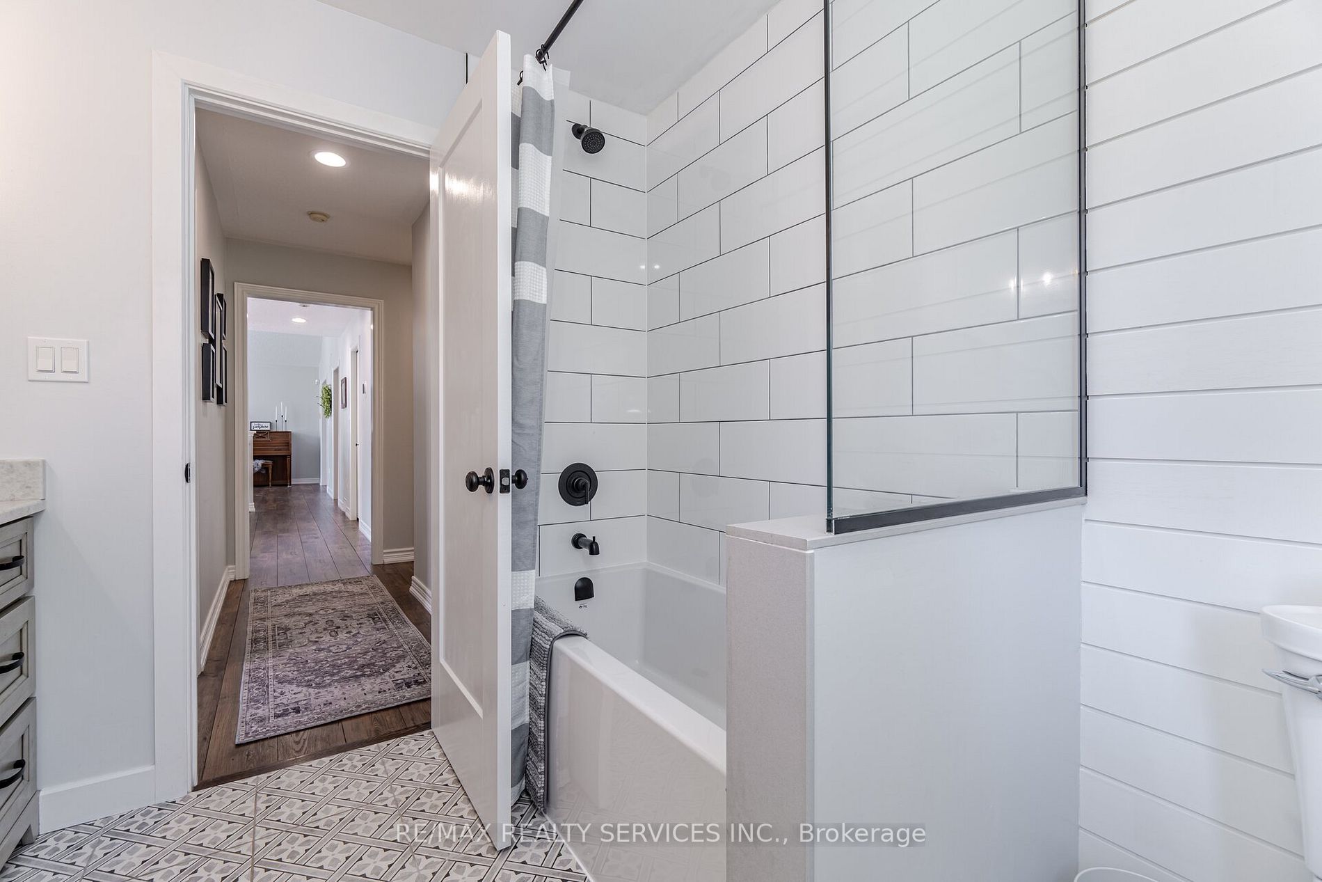 Listing W6046556 - Large Photo # 29