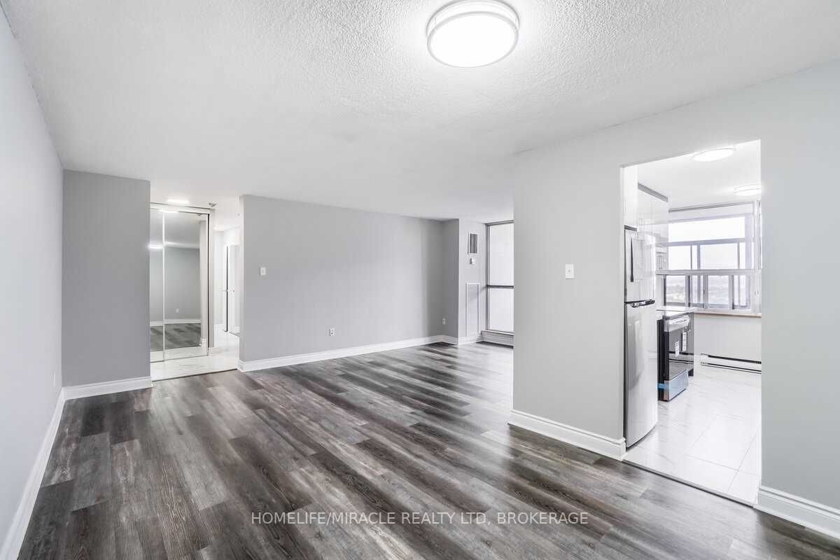 15 Kensington Rd, #1703