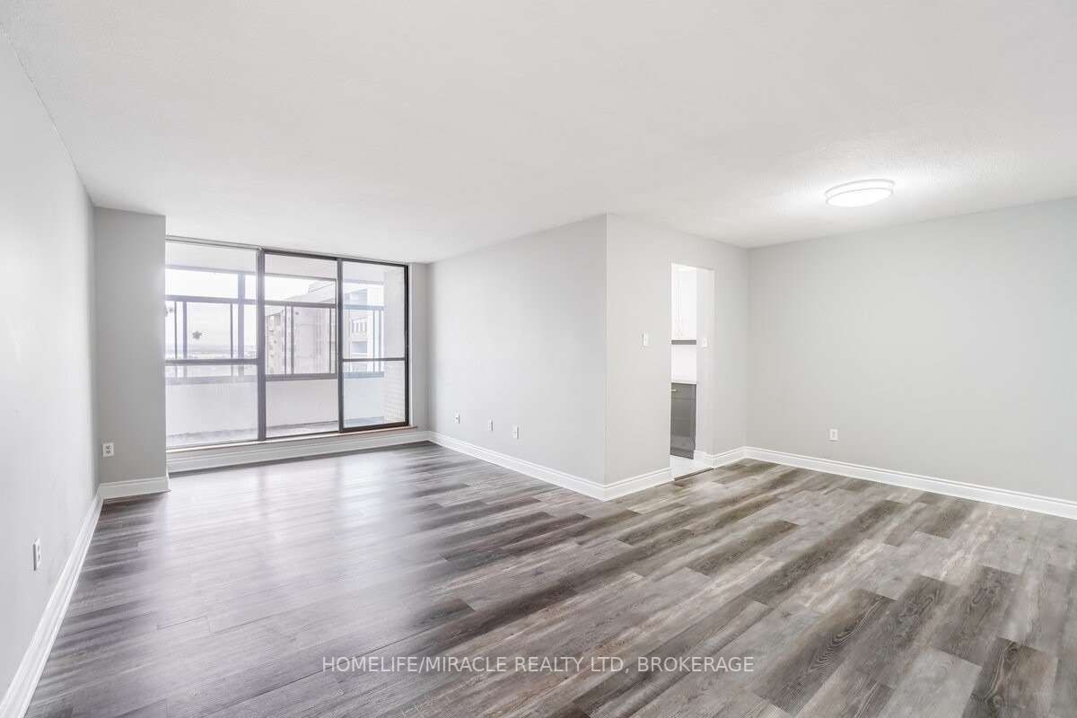 15 Kensington Rd, #1703