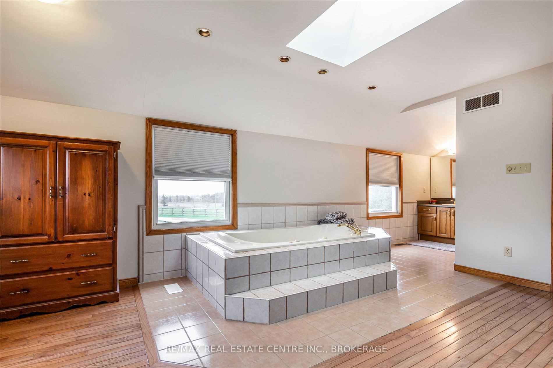 Listing W6046955 - Large Photo # 21