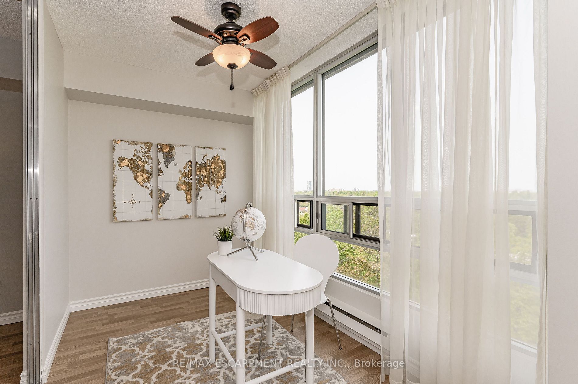 310 Mill St S, #801