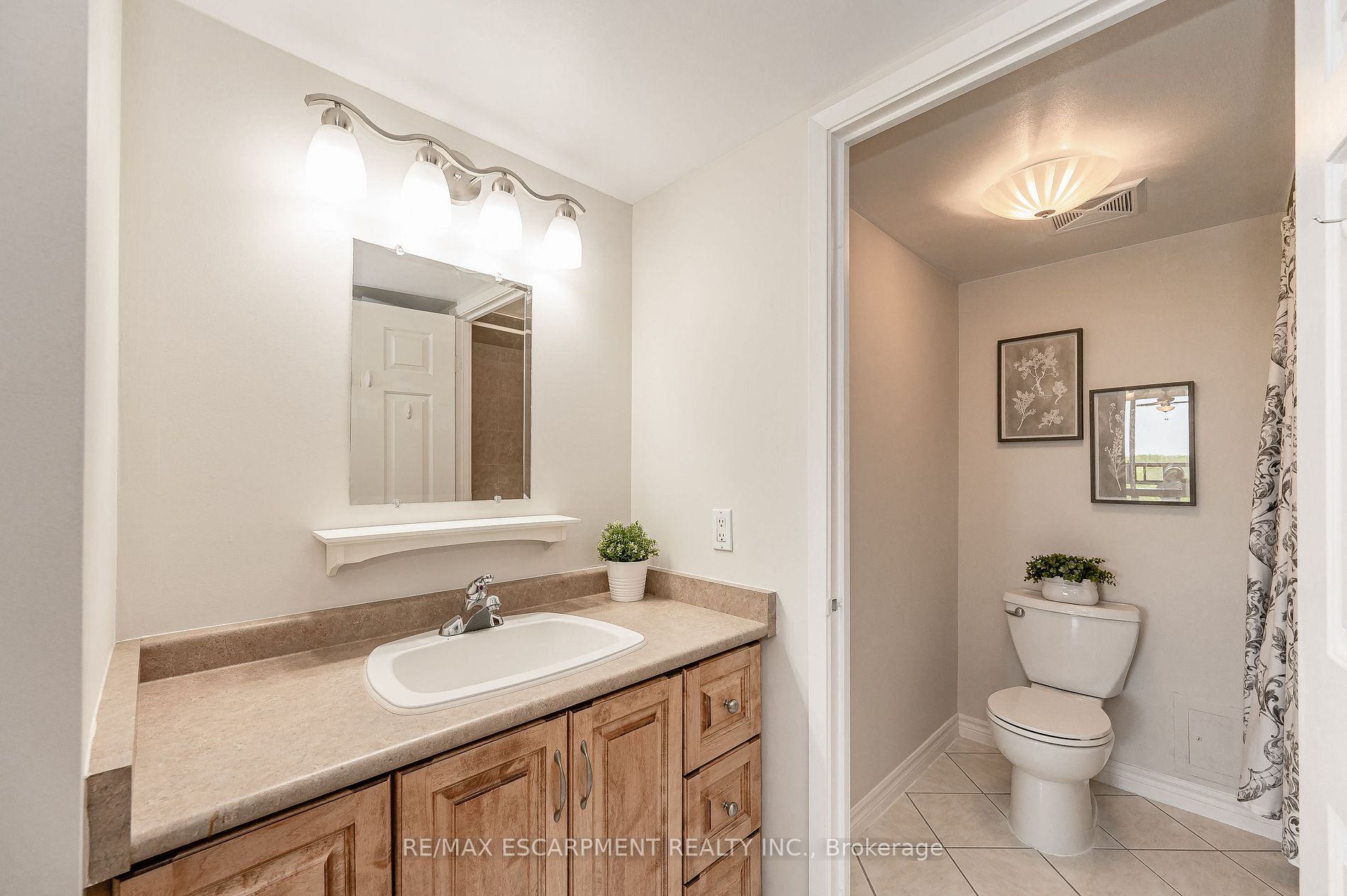 310 Mill St S, #801