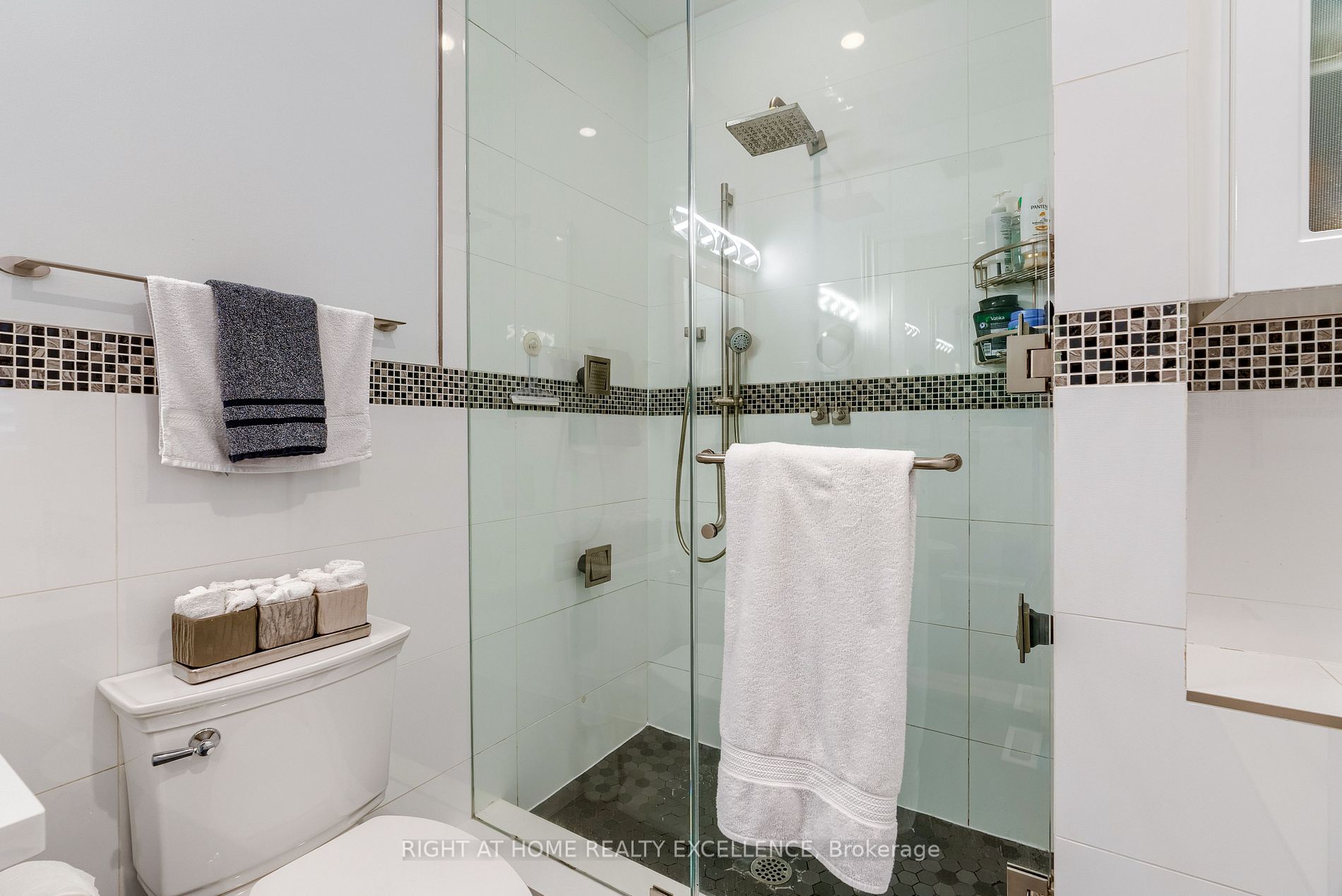 Listing W6047132 - Large Photo # 24