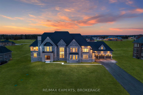 203 Amos Dr, Caledon