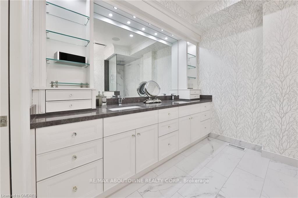 2400 Neyagawa Blvd, #27